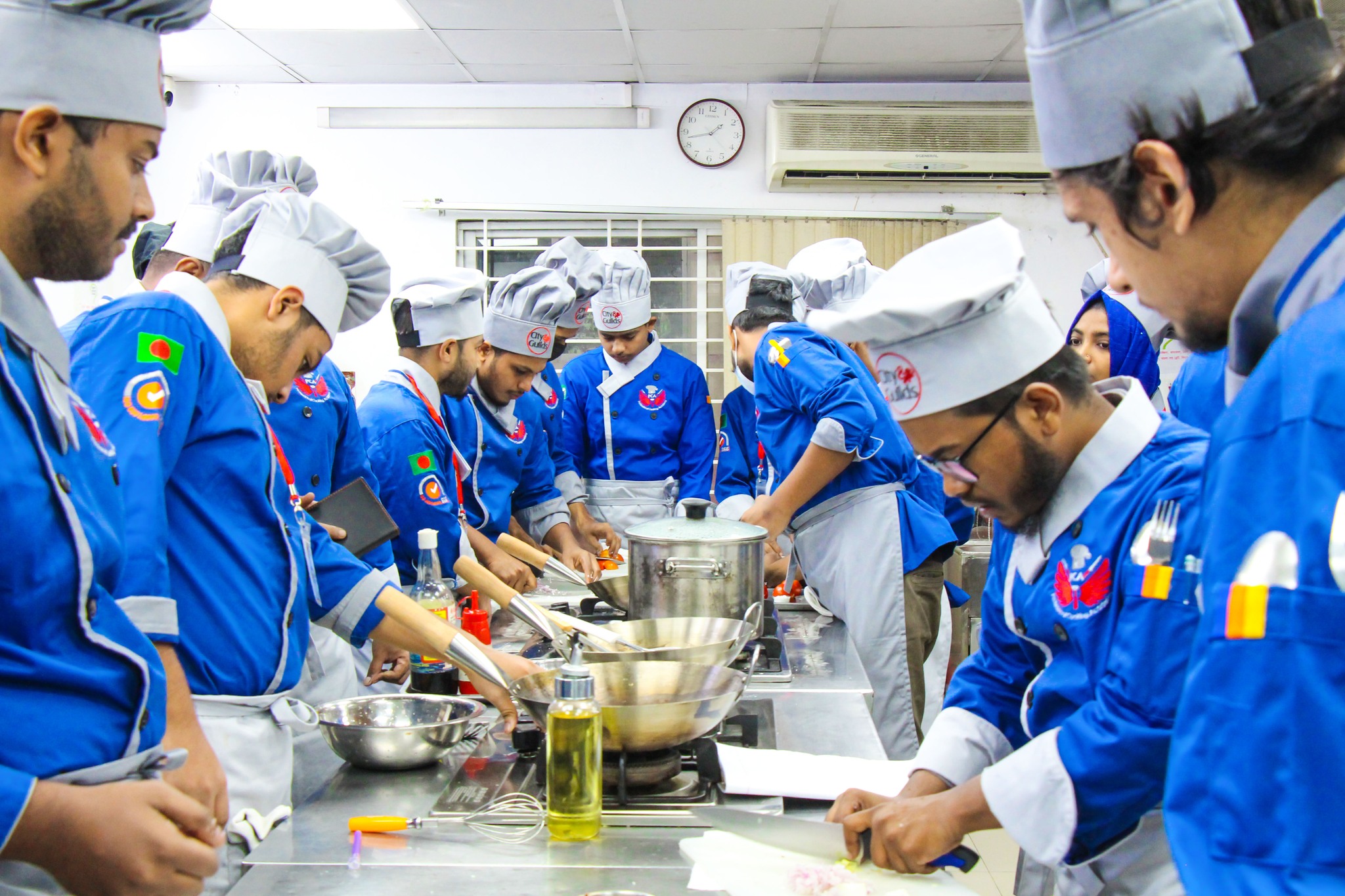 Diploma in Food Preparation and Culinary Arts - Level 2 (6 Month)